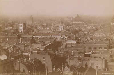 Carte postale avec une vue sur les toits de Londres - English Photographer